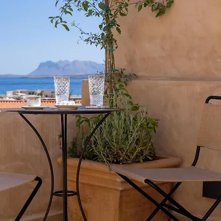 Otel Azade Chania Hanya