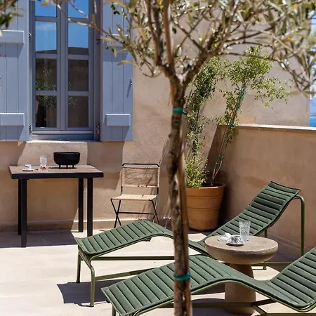 Otel Azade Chania *