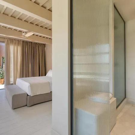 Azade Chania Otel *