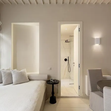 Azade Chania