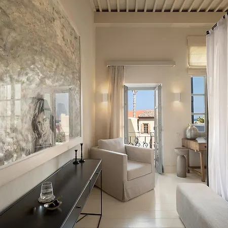 Azade Chania *