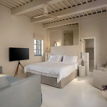 Azade Chania Otel *